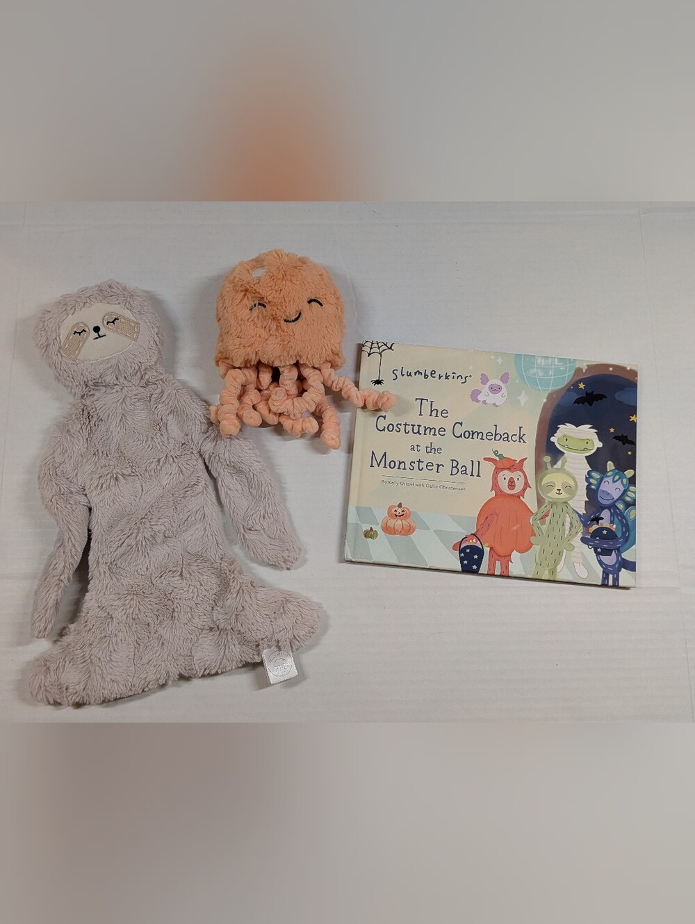 Slumberkins Jellyfish, Slumber Sloth Snuggler And The Costume Comeback Book